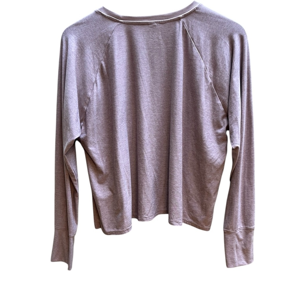 Beyond Yoga Featherweight Daydreamer Pullover Long Sleeve Top - Picture 7 of 15